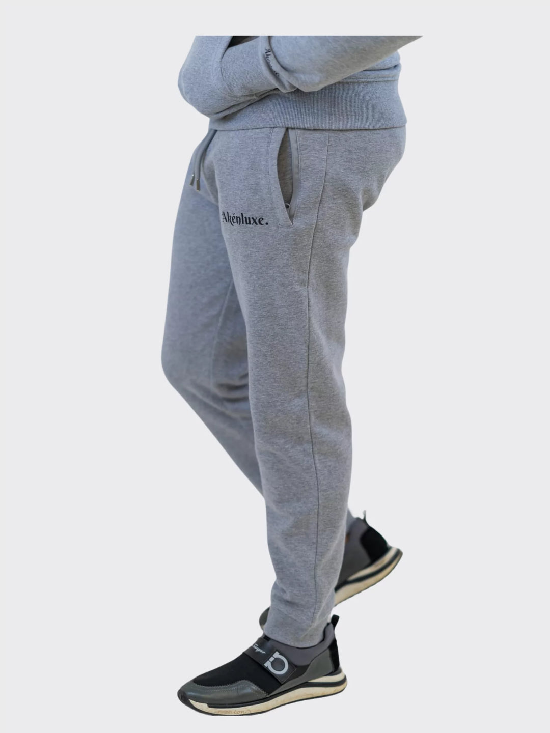 AkénLuxe Ultra-Soft and Fleecy Joggers